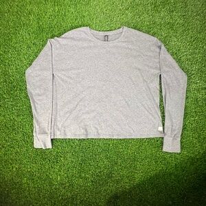 Vuori Women's Sz Medium LS Crew Neck Lightweight Lavender Ribbed Tee Top